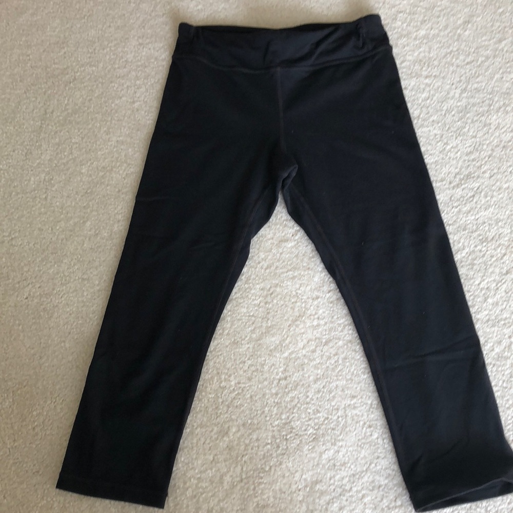 Athleta Girls Chit Chat Capri